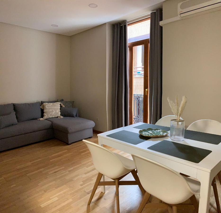 Plaza Ayuntamiento Apartment Valencia Kültér fotó