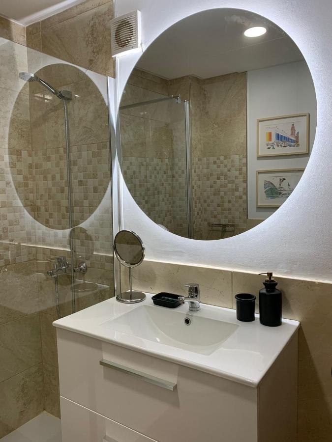Plaza Ayuntamiento Apartment Valencia Kültér fotó